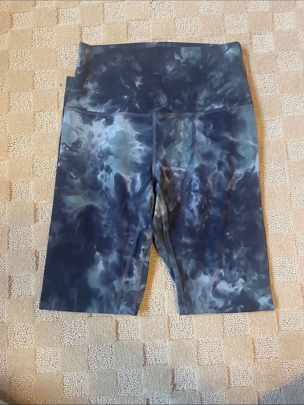 lululemon athletica High-Rise Tie-Dye Bike Shorts - Navy Teal